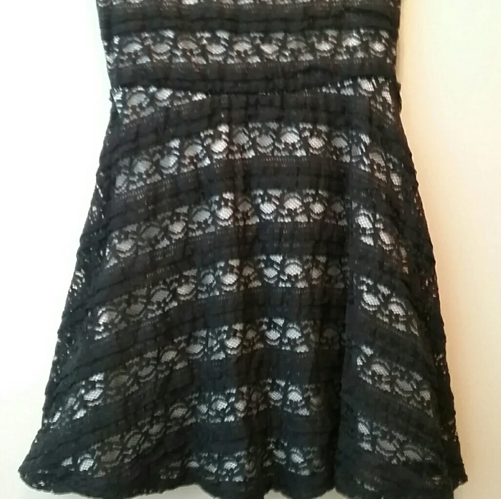 Speechless 8 Girls Lace Overlay Black White Dress Short-sleeved - Picture 8 of 8